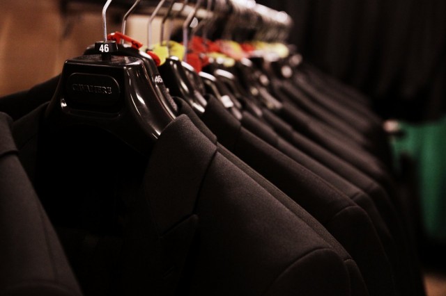 Uuh, kuumutta henkareilla!