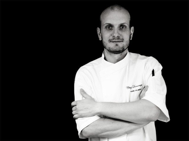 Hans Välimäki ei jäänyt laakereilleen lepäämään Chez Dominiquen jälkeen.