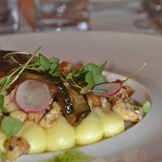 Pääruoaksi nautittiin haukea.