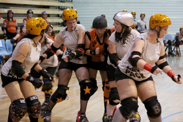 Homosaatio uhkaa derbyilijöitäkin.