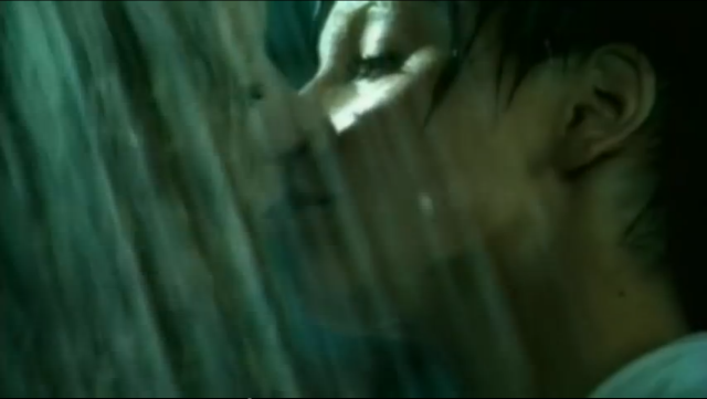 t.A.T.u.:n pusu kohahdutti yli kymmenen vuotta sitten.