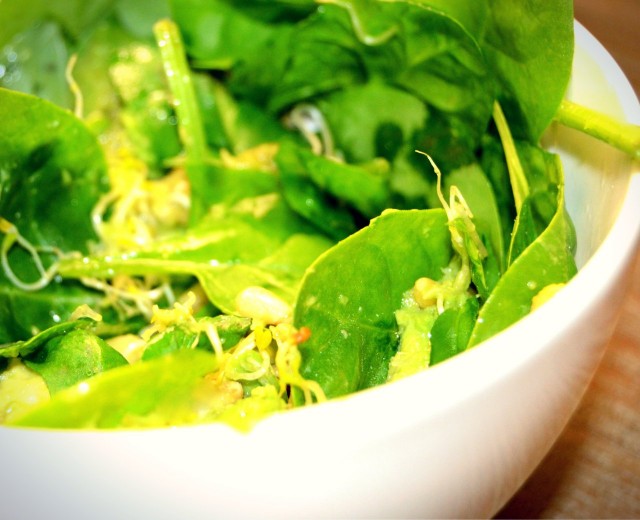 Vihersalaattia pahimpaan nälkään.