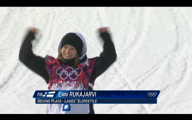 Enni Rukajärvi tuulettaa