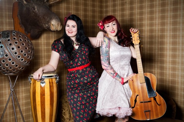 Kaunis malli, puku ja sen suunnittelija