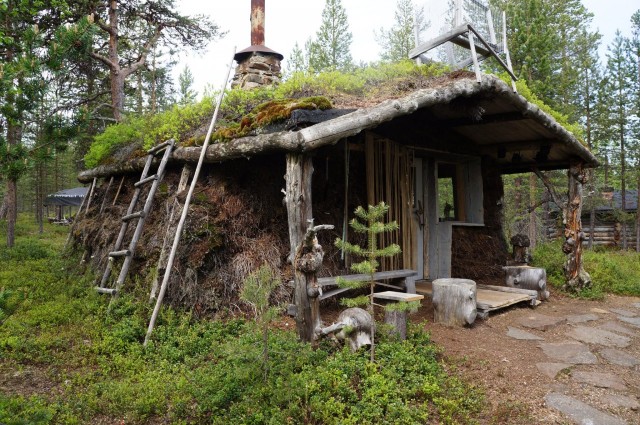 Alkeelliset asuinolot ovat seikkailun suola.