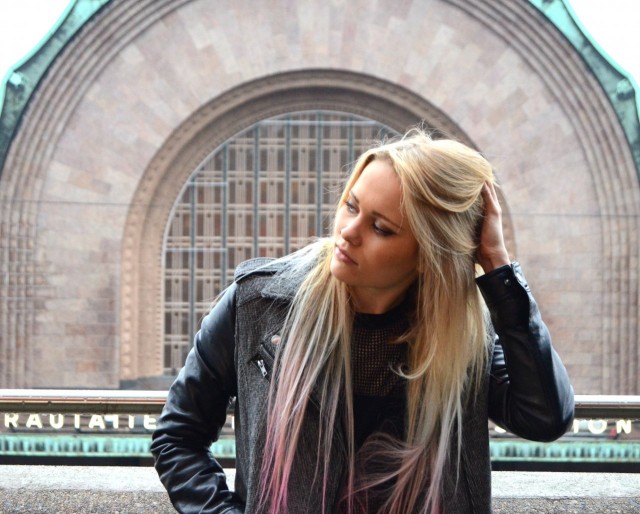 Vuoden naissolisti - Sanni.