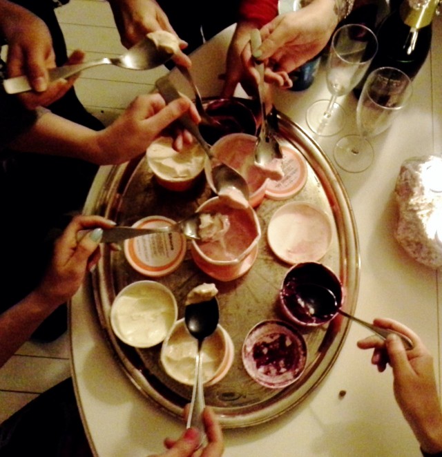 Simsalabim, ja purkit ovat tyhjiä.