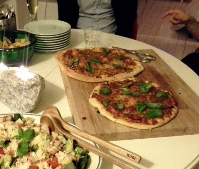 Jallupizzaperjantaipippalot!