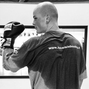 Hiessä mukana WWW.LONSDALE.FI