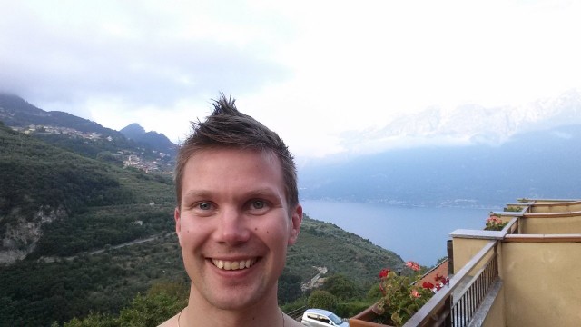 Perillä Garda-järvellä.