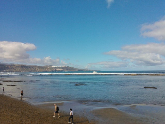 ja kohta aallot vetäytyvät takaisin aavalle....