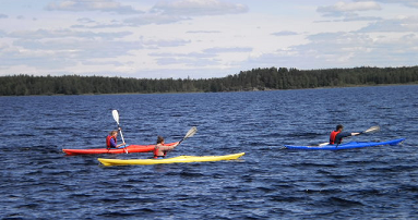 Kanootein käytiin jo harjoittelemassa.