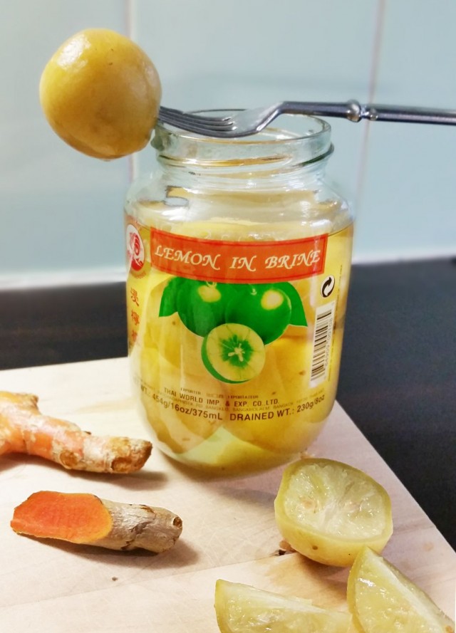 Suolaan säilötyt sitruunat, kirpeys on taattu!