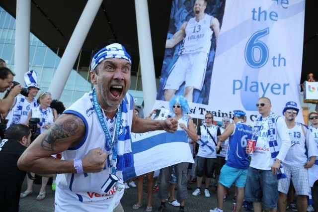 Susijengin fanit pistivät parastaan Bilbaossa. Kuva: BasqueT Country - Promoting Basketball Major Events in Bilbao