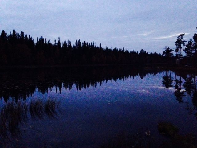 Joskus elämä voi ensisilmäyksellä näyttää varsin synkältä, mutta ei aikaakaan kun jo huomaan kajastavan valon.