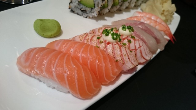 Sushii ja sashimii. Namskis.