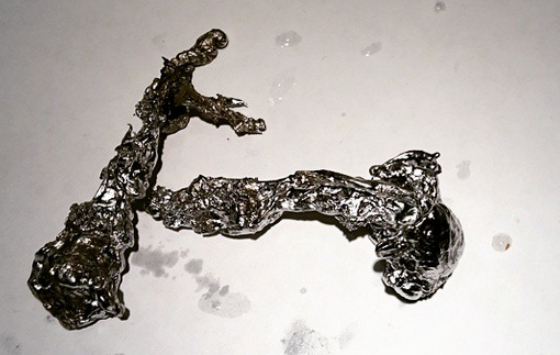 Uudenvuoden tina ennustaa ihan selkeästi prätkäilyä :)