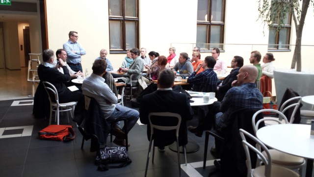 Digitalist Network on ollut hyvä verkosto. Siellä olen tavannut huikeita tyyppejä ja ihmisiä, jotka haluavat kehittyä. Kuvassa Ville Tolvanen vetää keskustelua innovaatioista.