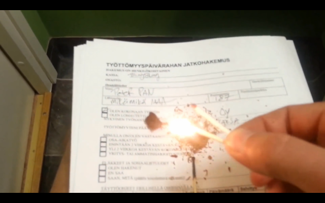 Huge L - Peter Pan - musiikkivideosta: Työttömyyspäivärahan jatkohakemus.