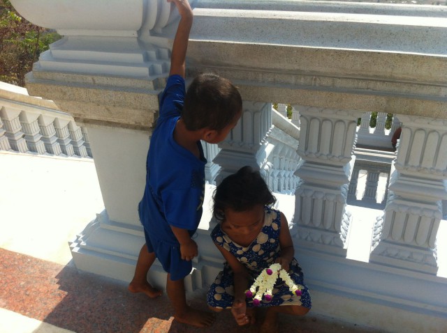 Lapset, joista saimme seuraa.