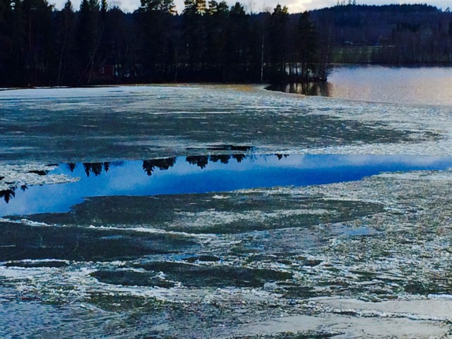 Jäät lähtevät ja elämä jatkuu.