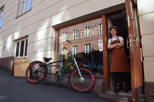 Suutari J. Erving otti töölöläisen kivijalan haltuunsa.