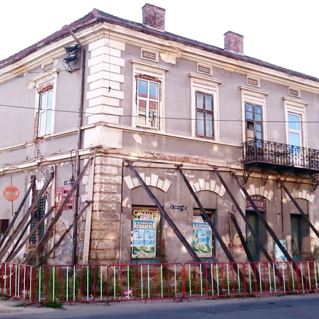 Instagramissa tätä ottamaani kuvaa eräs romanialainen kommentoi: "this side of Romania I don't want people to see"