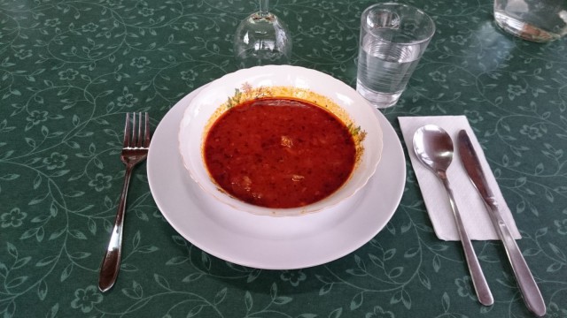 Gulassikeitto oli hyvää.