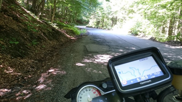 16 km pitkä mutkapätkä Romaniassa. Tosi jees :)