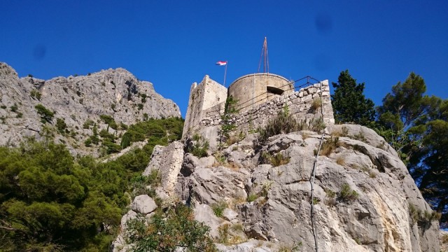 Kroatiassa on paljon linnoja, joista useista on varsin mainio näköala merelle.