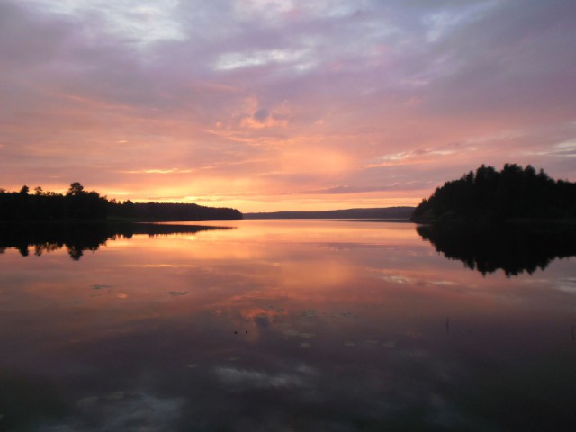 Sininen hetki voi paljastua joskus yllättävänkin värikkääksi, Joutsa, 2013