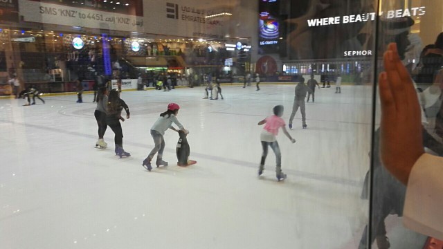 Dubai Mall, sisäluistelurata