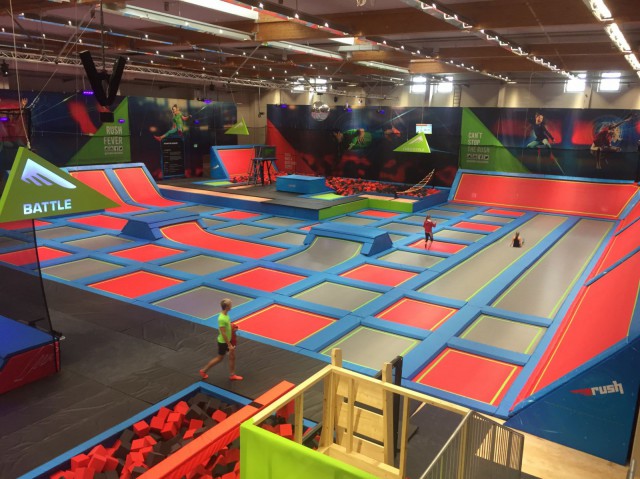 Freestyle-alueella hyppiminen seinille on ehdottomasti sallittu.