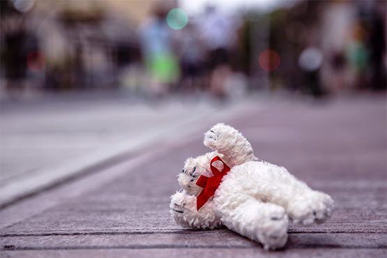 Joskus tuntuu, ettei kuntoutuja saa tarpeeksi apua ylös nousemiseen.