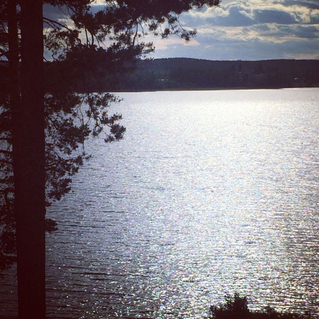 Joskus tarvitsen suunnatonta tuskaa, ymmärtääkseni luopua vääränlaisesta ylpeydestäni, pyytääkseni apua toisilta ihmisiltä.