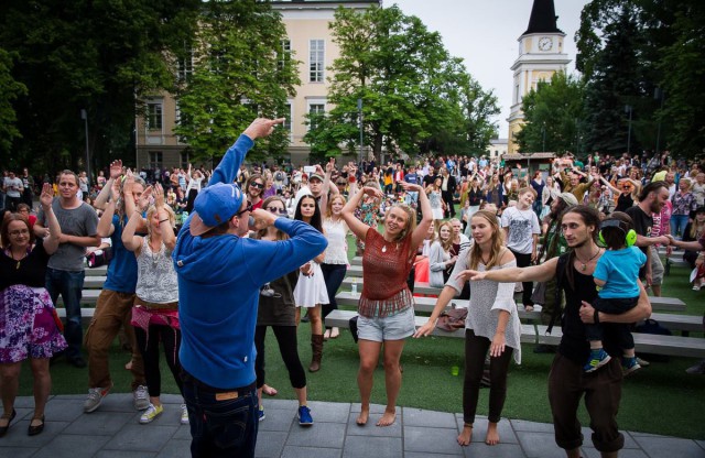Viime vuonna Puistoreggaessa yleisöä tanssitti Puppa J.