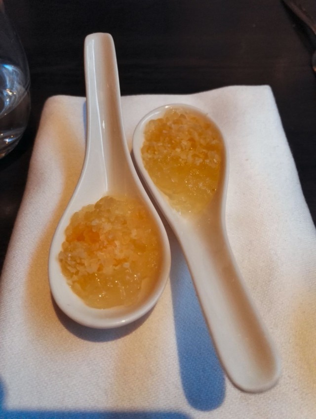 Suunpuhdistajana paukkukarkkia ja vodkaa