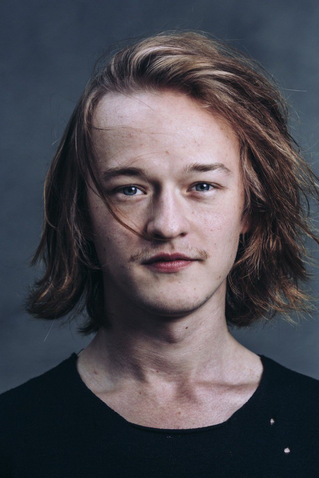 “Ei taiteen tarvii olla aina erilaista ja merkittävää. Mutta se voi olla. Katsojaa aliarvioidaan liikaa”, Santeri Helinheimo Mäntylä sanoo.