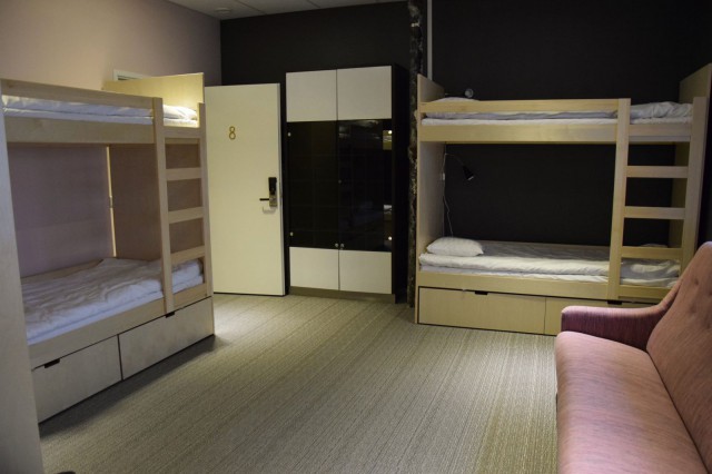 Hostellin makuusali.