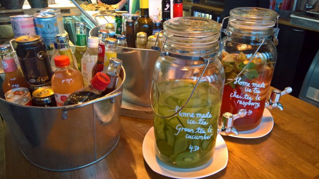 ... ja näitä katsoessa jano!