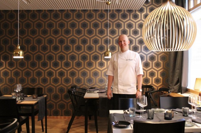 Eevertin keittiömestari Sven Denis.