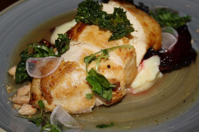 Kanaa ja lehtikaalia