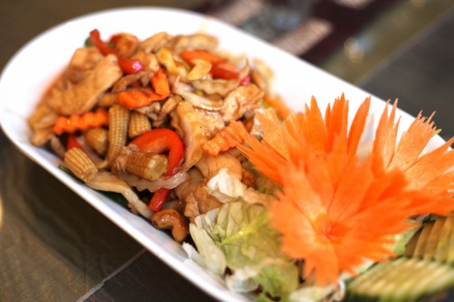 Krataesta saa kympillä esimerkiksi minkä tahansa kana-annoksen.