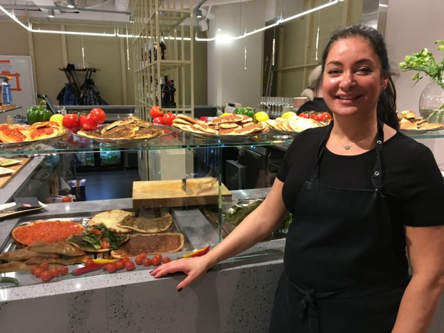 Viviane Kallion Comptoir Farougesta voi tilata evästä vaikkapa toimistopalaveriin.