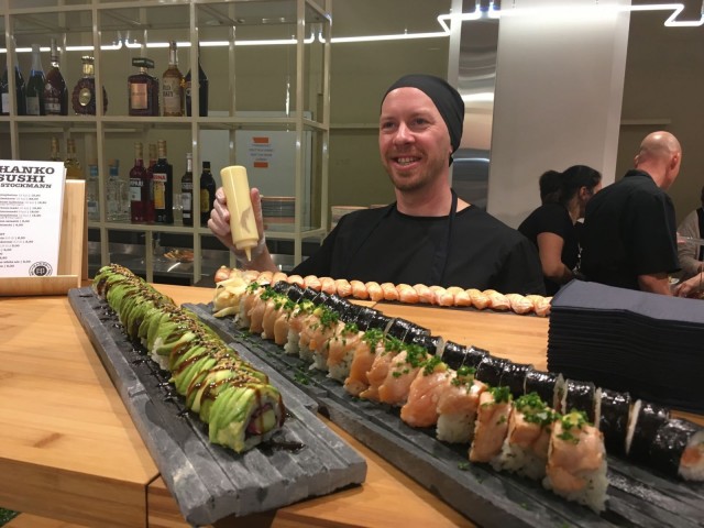 Hanko Sushi Barin listalle on valikoitu Hanko Sushin suosituimmat sushit.