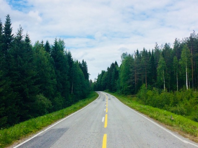 Luottamus siihen, että kaikki mikä seuraavan mutkan takana odottaa, on minulle parhaaksi.