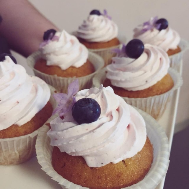 Kaikki Kahvila Puhurin leivonnaiset ovat vegaanisia.