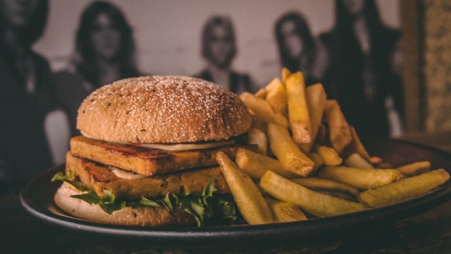 Big Sister on Loosisterin suosituin vegeburgeri.