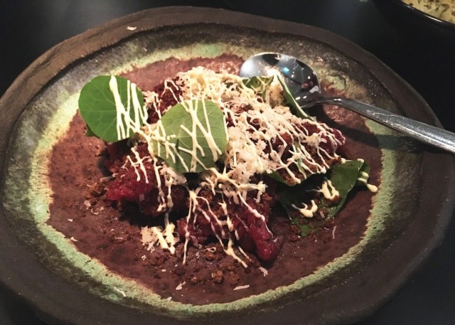 Hevosen tartarissa maistuu sumakki.