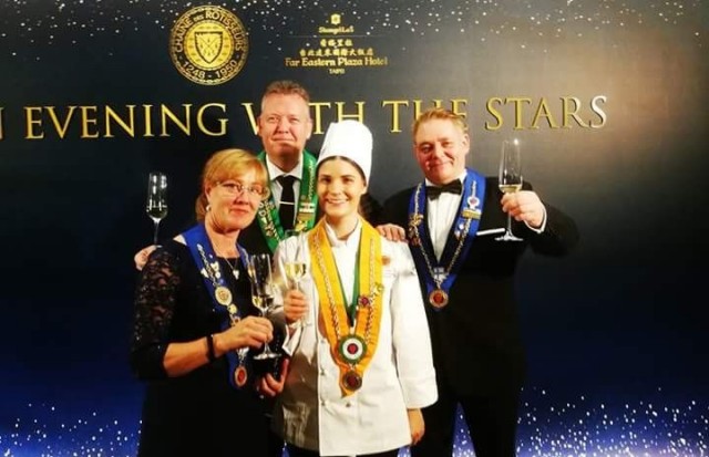 Emmiina Lehtosen kilpailumenu vetosi tuomareihin ja toi nuorelle kokille pronssia.